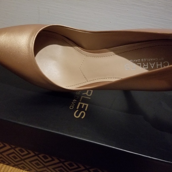 Charles by charles David rose gold pumps - Picture 6 of 6